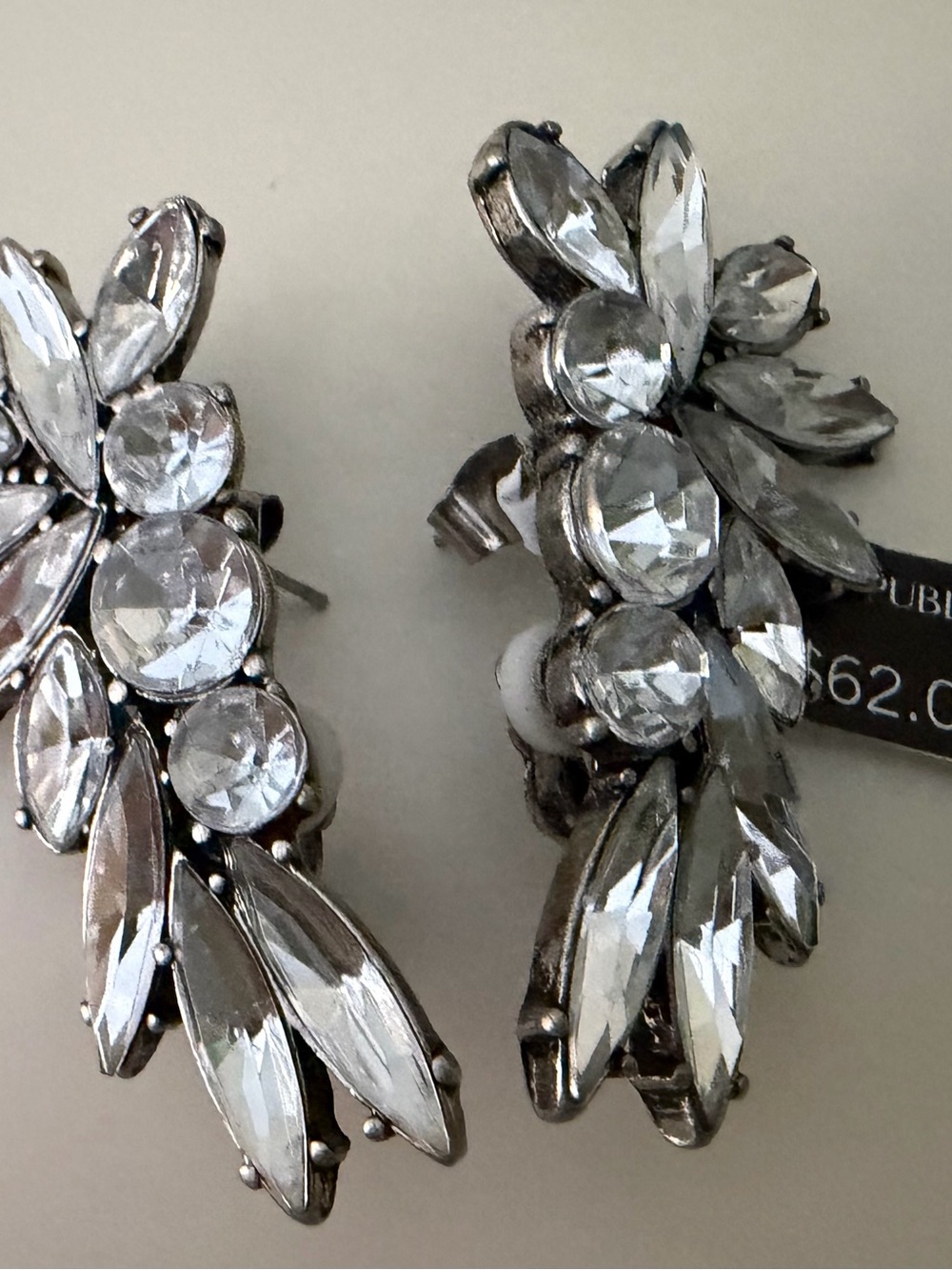 Banana Republic Classy Drop Earrings Clip-on OR Pierced